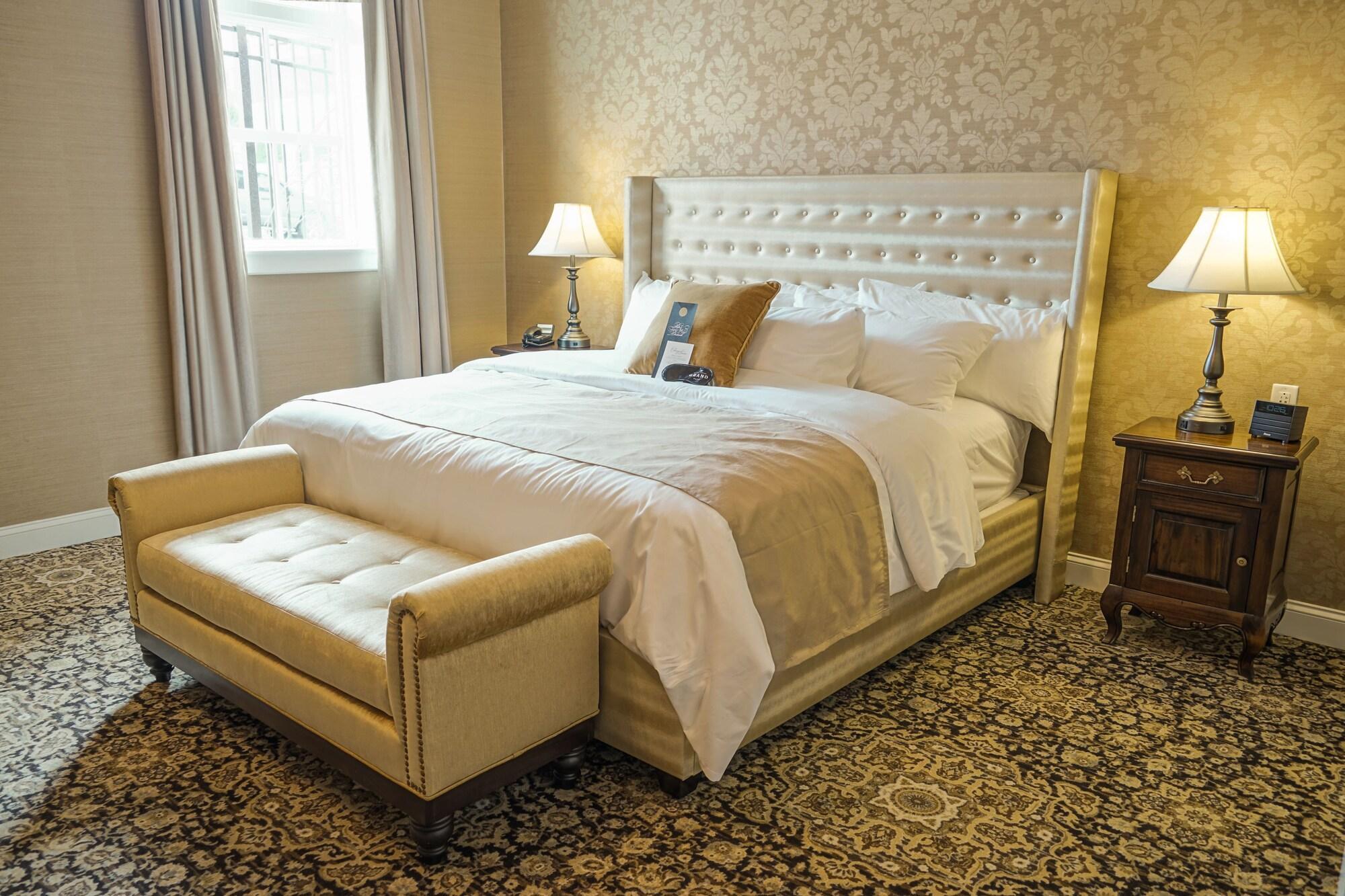 The Grand 3* Mount Vernon