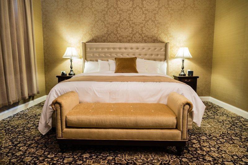 Hotel The Grand 3*