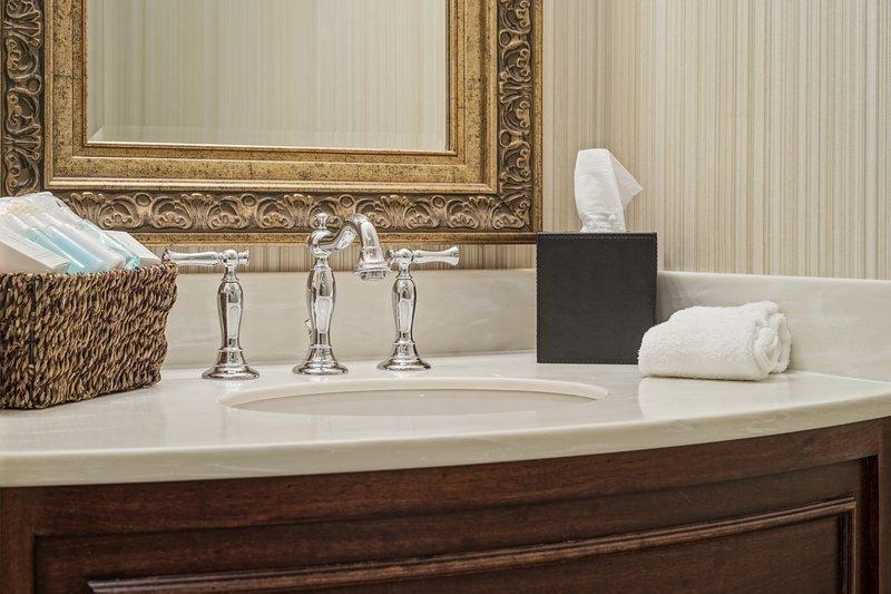 Hotel The Grand 3*